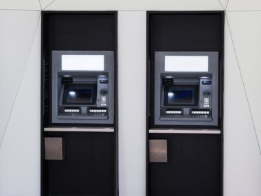 Bankamatik Atm para çekme için satır