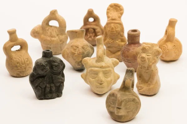 Pieces of peruvian pottery, inca ceramic — Stock Photo, Image