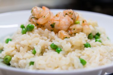 karides ve sebze, closeup çanak ile kızarmış pilav