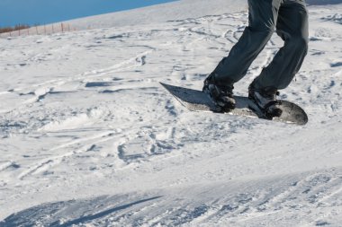 closeup freestyle snowboard atlama