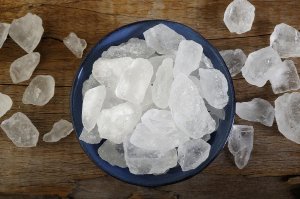 Beyaz rock şeker kase