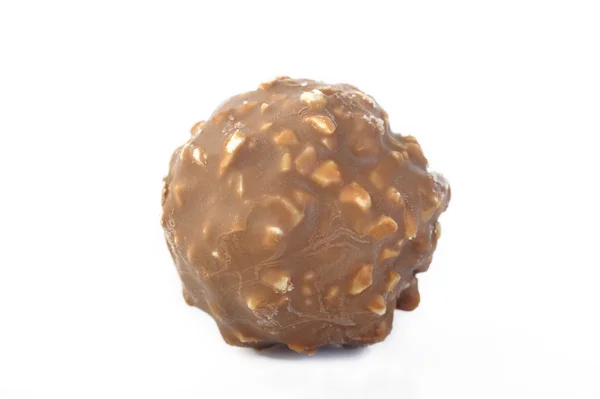 Čokoládová koule na bílém pozadí — Stock fotografie