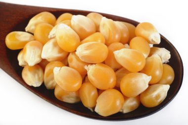 tahta kaşık kurutulmuş mısır tohumları