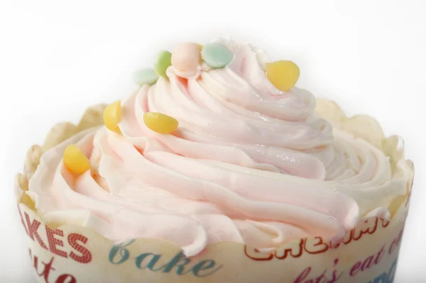 Cupcake mit bunten Streusel belegt — Stockfoto