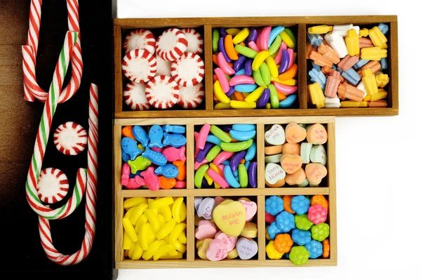 Candy  in  wooden box — Stock Photo, Image