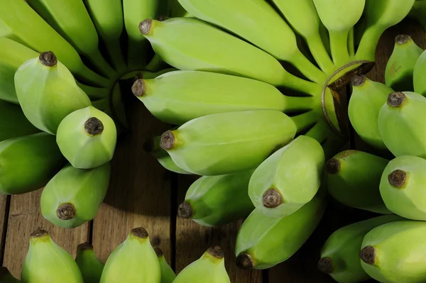 Plátanos verdes — Foto de Stock