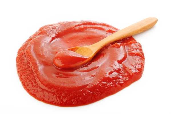 Ketchup sobre fondo blanco —  Fotos de Stock