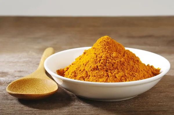 Dry turmeric powder — Stock Photo, Image