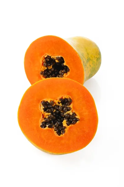 Papaya auf weißem Hintergrund — Stockfoto