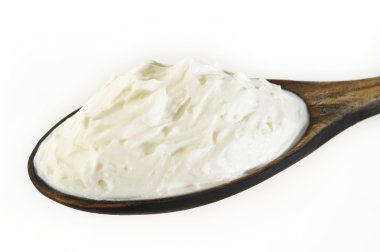 tahta kaşık krem peynir