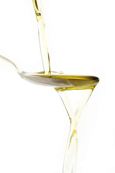 Gocce di olio d'oliva gocciolante — Foto Stock