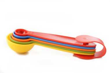 renkli plastik kaşık ölçme