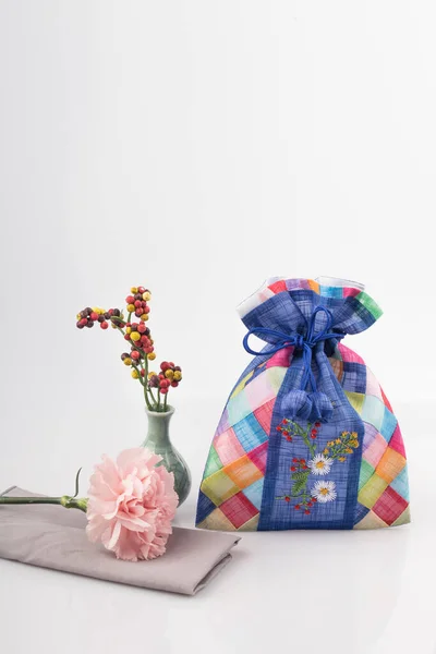 Regalo Tradicional Coreano Bolsa Suerte Con Varias Decoraciones — Foto de Stock