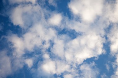 güneşli bir gün, güneş, mavi gökyüzü,