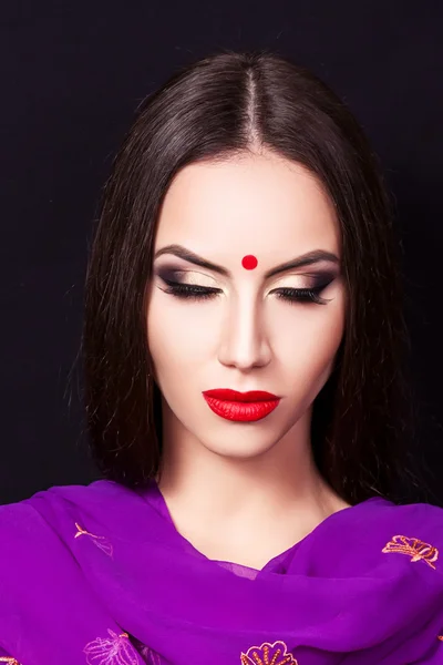 Індійська дівчина зображення гарний макіяж — стокове фото
