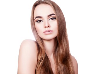 profesyonel makyaj ile güzel bir genç kız portresi