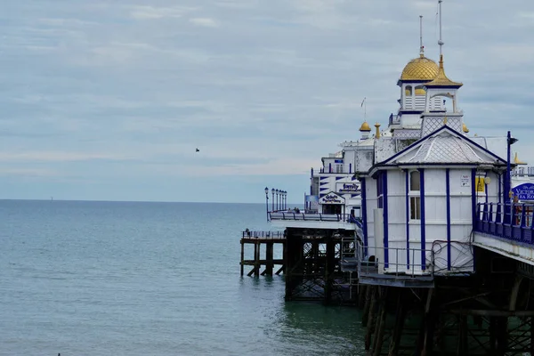 Eastbourne East Sussex Anglia Lipca 2021 Widok Molo Eastbourne Plaży — Zdjęcie stockowe