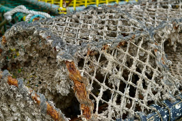 Fishing Nets Lobster Pots Chains Floats Strewn Working Trawlers Beach — Stock Photo, Image