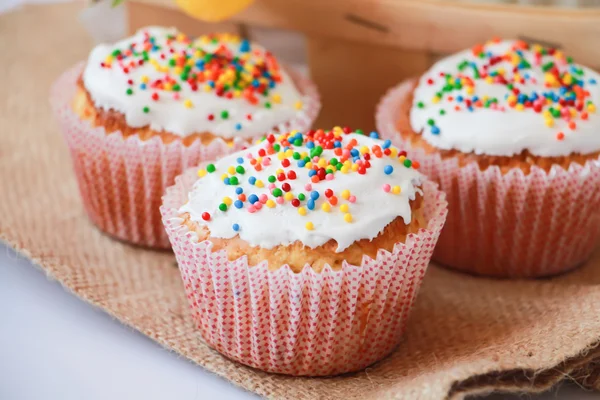 Pastel de Pascua con decoración navideña — Foto de Stock