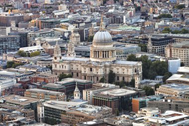 St Paul'ın Katedrali ile Londra havadan görünümü
