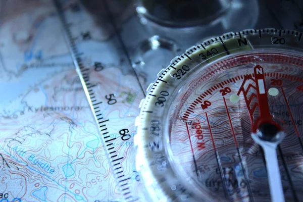 Detailní Záběr Orientačního Ovladače Kompasu — Stock fotografie