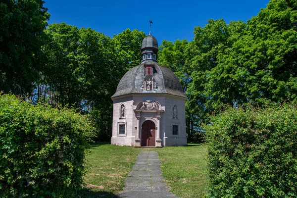 Die Antoniuskapelle Bei Blankenheim Sonnenschein — Stockfoto