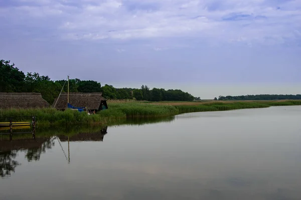 Krásné Doškové Střechy Domů Přístavu Prerow — Stock fotografie