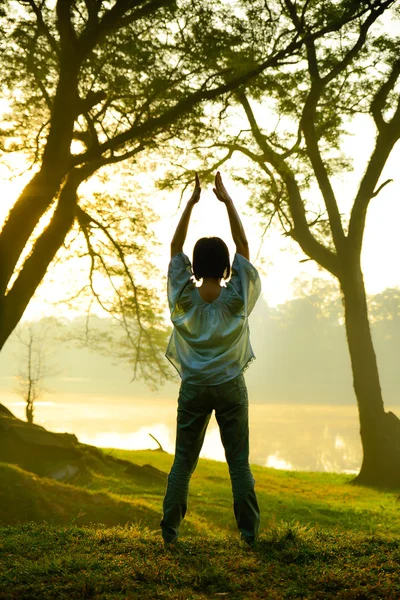 Yoga woman — Stock Photo, Image