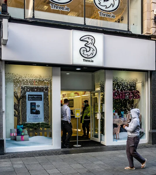 Henry Caddesi, Dublin, İrlanda 'da 3 İrlanda cep telefonu dükkanı..