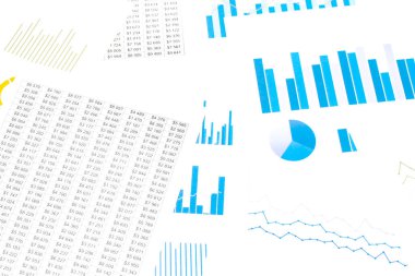 İş konsepti. Mali belgeler, beyaz arkaplanda yeşil ve mavi diyagram