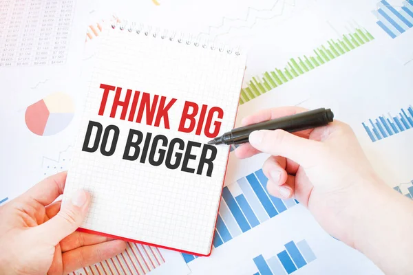 Blocco Note Con Testo Think Big Bigger Schema Sfondo Bianco — Foto Stock