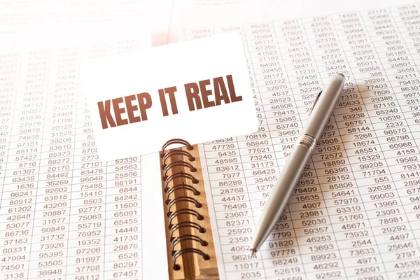 Text Keep Real Papper Penna Finansiell Dokumentation Bordet Business Bank — Stockfoto