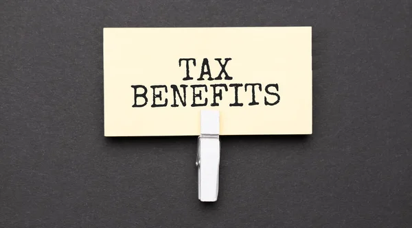 Tax Benefits Text Paper Wihte Clip Black Background — Stock Photo, Image
