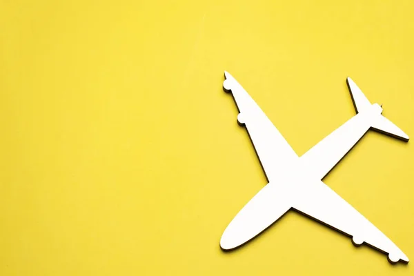 Sarı Bir Arka Plan Üzerinde Uçak Modelleri Için Üstten Görünüm — Stok fotoğraf