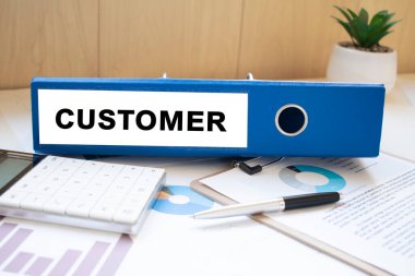 Belge klasörlü etiketler üzerine CUSTOMER sözcükleri