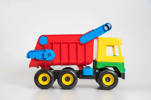 Bunte Kinder Spielzeugautos Aus Plastik Auf Weißem Hintergrund Lkw — Stockfoto