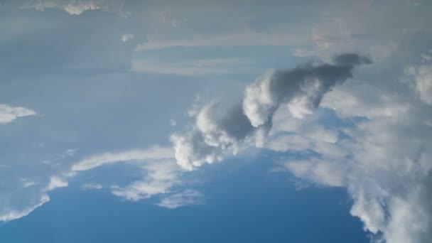 Формирование Движение Облаков Голубом Летнем Небе — стоковое видео