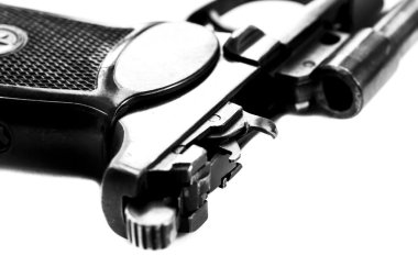 izole üzerinde beyaz arka plan Makarov sistem tabanca demonte