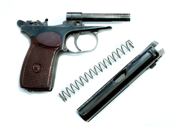 Системний пістолет макарова розбирається ізольовано на білому тлі — стокове фото
