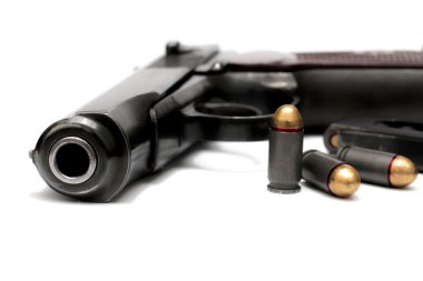 izole üzerinde beyaz arka plan Makarov sistem tabanca demonte