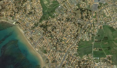 2019 'da Bretigny-sur-Orge' un kıyı, caddeleri ve altyapısı kuş bakışı bir bakış açısıyla ele alındı.