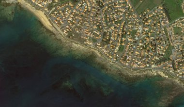 2019 'da Bretigny-sur-Orge' un kıyı, caddeleri ve altyapısı kuş bakışı bir bakış açısıyla ele alındı.