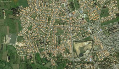 2019 'da Bretigny-sur-Orge' un kıyı, caddeleri ve altyapısı kuş bakışı bir bakış açısıyla ele alındı.