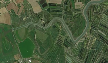 2019 'da Bretigny-sur-Orge' un kıyı, caddeleri ve altyapısı kuş bakışı bir bakış açısıyla ele alındı.