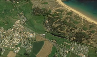 2019 'da Bretigny-sur-Orge' un kıyı, caddeleri ve altyapısı kuş bakışı bir bakış açısıyla ele alındı.