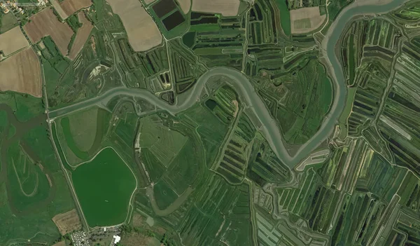 2019 'da Bretigny-sur-Orge' un kıyı, caddeleri ve altyapısı kuş bakışı bir bakış açısıyla ele alındı.