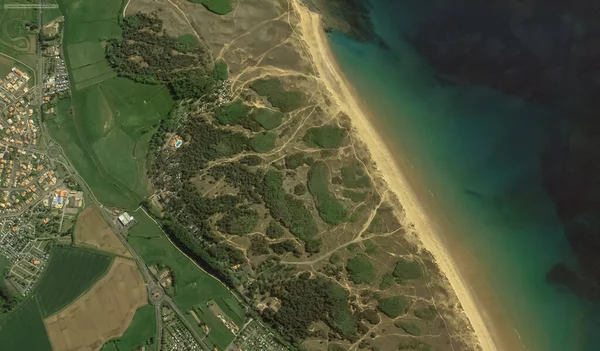 2019 'da Bretigny-sur-Orge' un kıyı, caddeleri ve altyapısı kuş bakışı bir bakış açısıyla ele alındı.