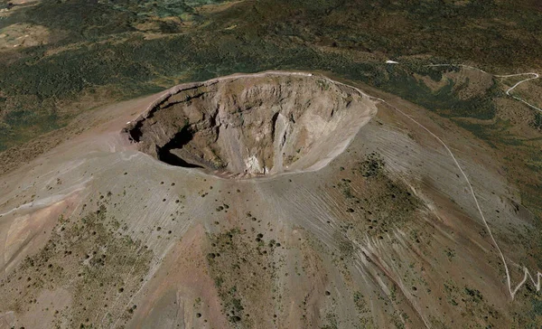 Toppmötet och mynningen av berget Vesuvius i Italien Stockfoto