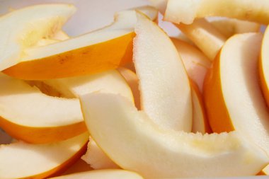 Meyve, taze sulu kavun dilimleri.