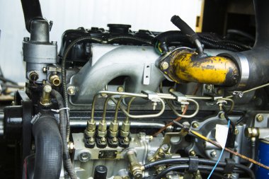 parça içten yanmalı motor